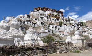 Cheap Ladakh Tour | Low Cost Leh Trip Plan